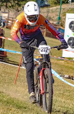 Photo VTT n°33 – Enduro Super Besse
