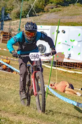 Photo VTT n°42 – Enduro Super Besse