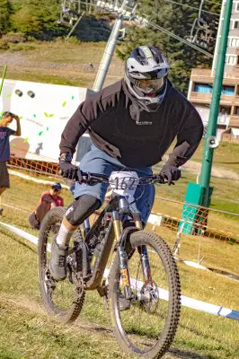 Photo VTT n°72 – Enduro Super Besse