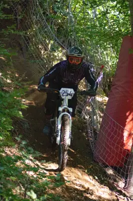 Photo VTT n°76 – Enduro Super Besse