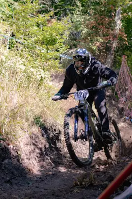 Photo VTT n°97 – Enduro Super Besse