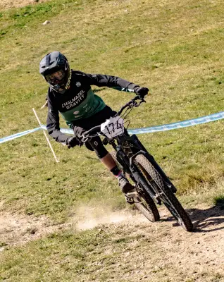 Photo VTT n°210 – Enduro Super Besse
