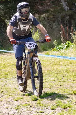 Photo VTT n°227 – Enduro Super Besse